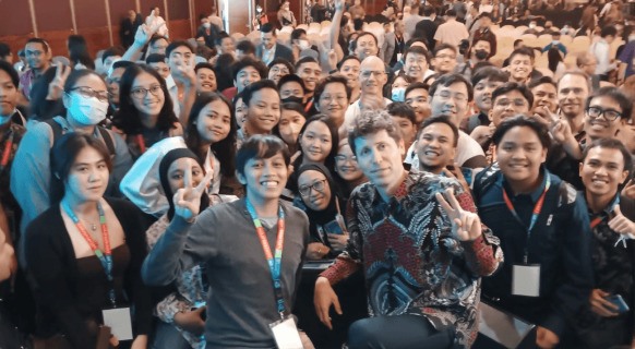 Ketemu sama Sam Altman, CEO OpenAI - ChatGPT
